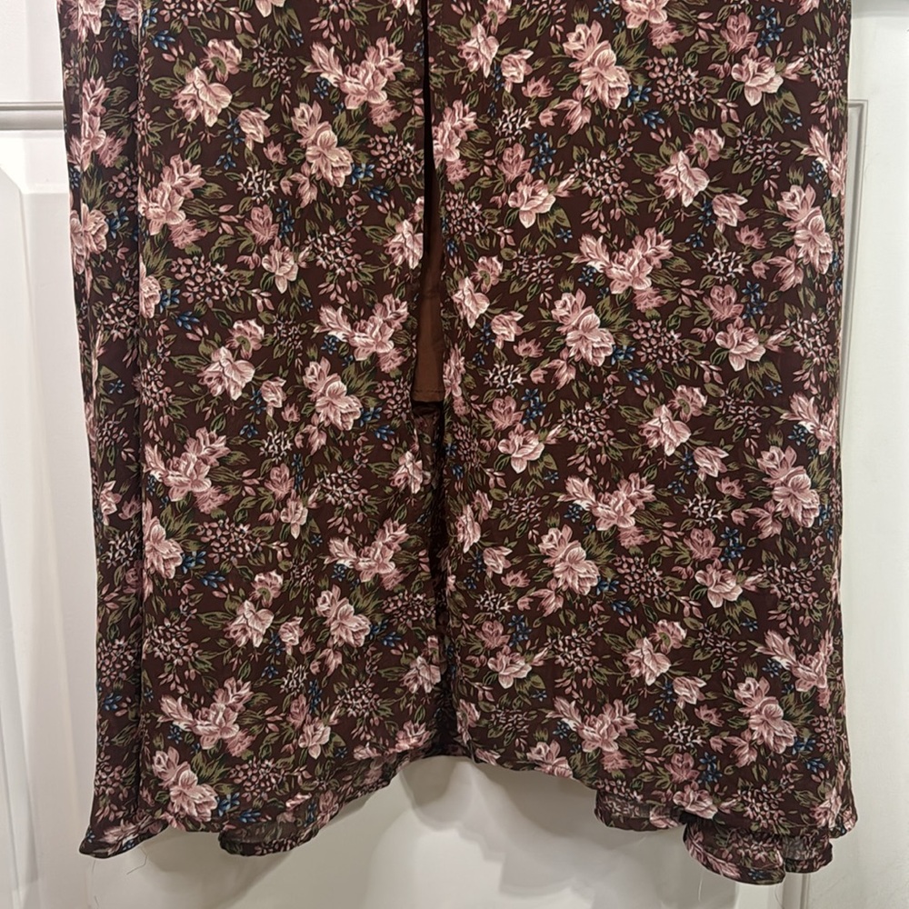 ASTR The Label Floral Dress - Picture 6 of 11